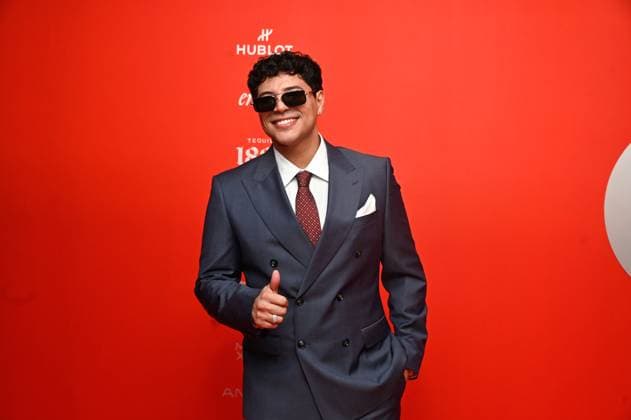 GQ Men of The Year Awards - Arrivals Eduin Caz attends the red carpet for 2025 GQ Men of the Year Awards at Hotel Reforma. on November 20, 2025 in Mexico City, Mexico. Mexico City CDMX Mexico Copyright: xCarlosxTischlerx