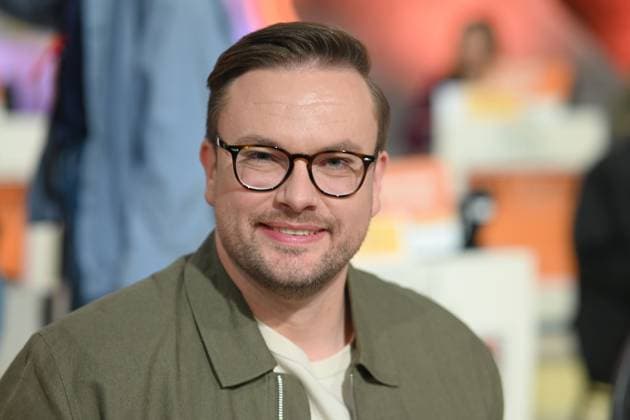 Paul HEGER, Moderator, Wettermoderator, 30. RTL Spendenmarathon Wir helfen Kindern , Fernsehen, 20.-21.11.2025 in Huerth, Deutschland,