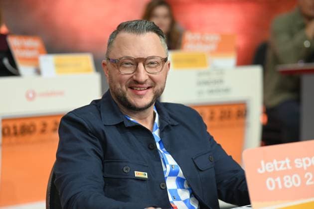Sebastian LEGE, Koch, Moderator, 30. RTL Spendenmarathon Wir helfen Kindern , Fernsehen, 20.-21.11.2025 in Huerth, Deutschland,