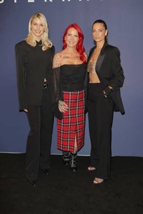 ALSTERHAUS CHRISTMAS SHOPPING NIGHT 20.11.2025 Lena Gercke, Dana Diekmeier, Amira Aly, Alsterhaus Christmas Shopping Night 2025, Hamburg, 20.11.2025 Copyright: xEventpressxMPx