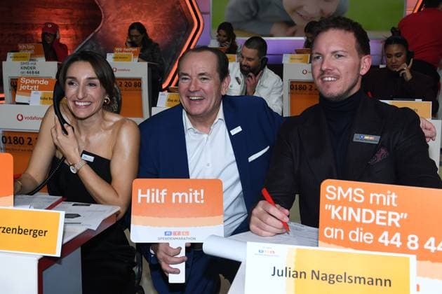 30. RTL-Spendenmarathon 2025 am 20.11.2025 im EMG Studio 8 in Hürth Lena Wurzenberger, Wolfram Kons und Julian Nagelsmann ( Bundestrainer ) beim 30. RTL-Spendenmarathon 2025 am 20.11.2025 im EMG Studio 8 in Hürth.