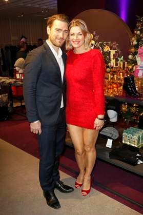 Nina Bott mit Partner Benjamin Baarz bei der 15. Alsterhaus Christmas Shopping Night 2025 im Alsterhaus. Hamburg, 20.11.2025