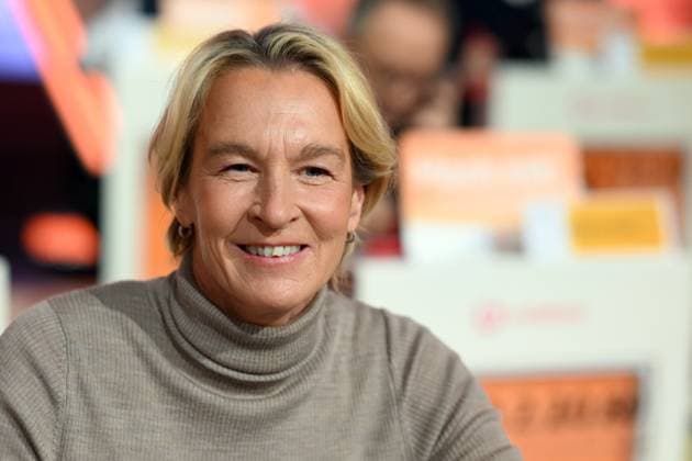 Martina VOSS-TECKLENBURG, Fussballtrainerin, Portraet, Porträt, Portrait, Angeschnittenes Einzelbild, Einzelmotiv, 30. RTL Spendenmarathon Wir helfen Kindern , Fernsehen, 20.-21.11.2025 in Huerth, Deutschland,