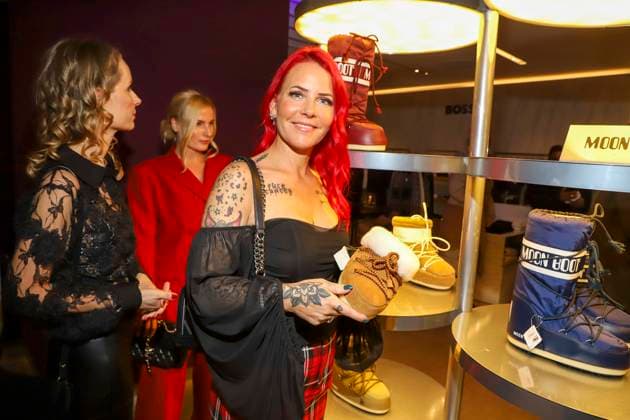 abb- Dana Diekmeier zu Gast bei der Christmas Shopping Night 2025 im Aksterhaus am 20.11.2025 in Hamburg Hamburg Deutschland