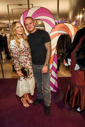 abb- Jenny Elvers mit Sohn Paul Jolig zu Gast bei der Christmas Shopping Night 2025 im Aksterhaus am 20.11.2025 in Hamburg Hamburg Deutschland
