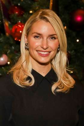 abb- Lena Gercke Model zu Gast bei der Christmas Shopping Night 2025 im Aksterhaus am 20.11.2025 in Hamburg Hamburg Deutschland