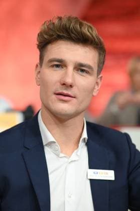 Friedrich DIECKMANN, Landwirt, Bauer sucht Frau, Portraet, Porträt, Portrait, Angeschnittenes Einzelbild, Einzelmotiv, 30. RTL Spendenmarathon Wir helfen Kindern , Fernsehen, 20.-21.11.2025 in Huerth, Deutschland,