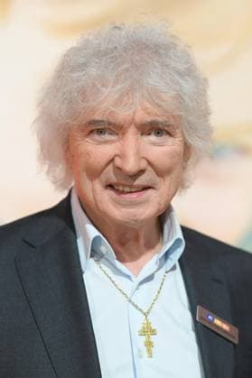 Peter ORLOFF, Saenger, Portraet, Porträt, Portrait, Angeschnittenes Einzelbild, Einzelmotiv, 30. RTL Spendenmarathon Wir helfen Kindern , Fernsehen, 20.-21.11.2025 in Huerth, Deutschland,