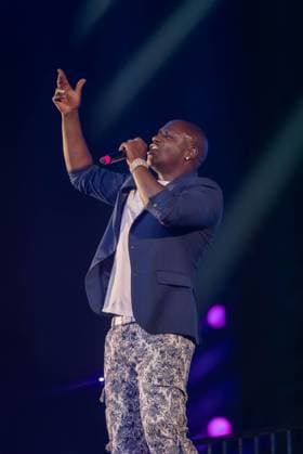 November 20, 2025, Dubai, United Arab Emirates: Singer Akon performs live at Soho garden as Luxury Real Estate Developer Leos launches its Leos Royal project. Dubai United Arab Emirates - ZUMAs197 20251120_aab_s197_035 Copyright: xNicolasxBriquetx