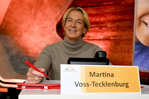 30. RTL-Spendenmarathon 2025 am 21.11.2025 im EMG Studio 8 in Hürth Martina Voss-Tecklenburg beim 30. RTL-Spendenmarathon 2025 am 21.11.2025 im EMG Studio 8 in Hürth.