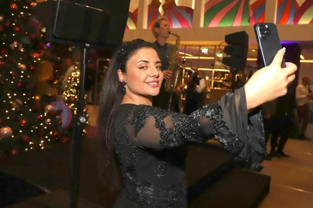Susianna Kentikian bei der 15. Alsterhaus Christmas Shopping Night 2025 im Alsterhaus. Hamburg, 20.11.2025