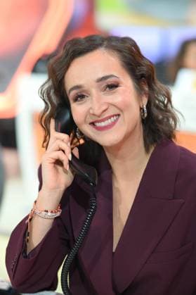 Daria SEMKOV, Moderatorin Portraet, Porträt, Portrait, Angeschnittenes Einzelbild, Einzelmotiv, 30. RTL Spendenmarathon Wir helfen Kindern , Fernsehen, 20.-21.11.2025 in Huerth, Deutschland,