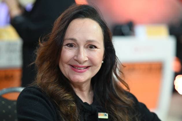 Claudia HESSEL, Moderatorin Portraet, Porträt, Portrait, Angeschnittenes Einzelbild, Einzelmotiv, 30. RTL Spendenmarathon Wir helfen Kindern , Fernsehen, 20.-21.11.2025 in Huerth, Deutschland,