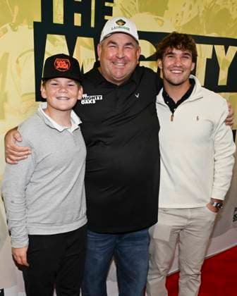 November 20, 2025, Westwood, California, USA: Actor HUDSON LEDWITH, Producer BRAD LEDWITH, Actor BEN LEDWITH attend the Los Angeles red carpet premiere of The Mighty Oaks Premiere. Westwood USA - ZUMAb173 20251120_aap_b173_004 Copyright: xBillyxBennightx