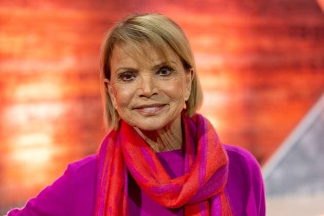 RTL Spendenmarathon in Köln, 21.11.2025. Uschi GLAS - Der 30. RTL-Spendenmarathon läuft derzeit in den EMG-Studios in Köln-Hürth. Zum Jubiläum wird erstmals 30 Stunden lang gesendet. Prominente Unterstützer nehmen live am Spendentelefon Spenden für Kinder in Not entgegen. Köln Hürth Nordrhein-Westfalen Deutschland Copyright: xBonn.digitalx