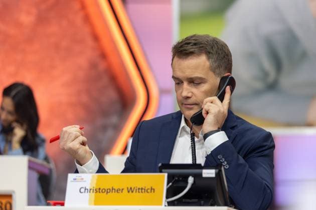 RTL Spendenmarathon in Köln, 21.11.2025. Christopher WITTICH - Der 30. RTL-Spendenmarathon läuft derzeit in den EMG-Studios in Köln-Hürth. Zum Jubiläum wird erstmals 30 Stunden lang gesendet. Prominente Unterstützer nehmen live am Spendentelefon Spenden für Kinder in Not entgegen. Köln Hürth Nordrhein-Westfalen Deutschland Copyright: xBonn.digitalx