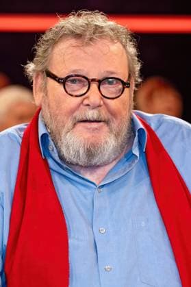 MDR - Riverboat. Schauspieler Walter Plathe anläßlich der Aufzeichnung der MDR - Talkshow Riverboat am 21.11.2025 in der Mediacity Leipzig. 20251121ADO00322