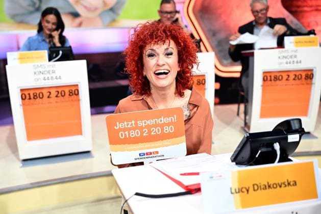 30. RTL-Spendenmarathon 2025 am 21.11.2025 im EMG Studio 8 in Hürth Lucy Diakovska beim 30. RTL-Spendenmarathon 2025 am 21.11.2025 im EMG Studio 8 in Hürth.