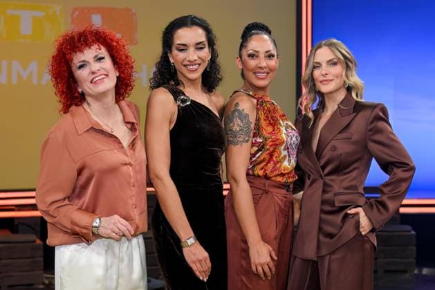 30. RTL-Spendenmarathon 2025 am 21.11.2025 im EMG Studio 8 in Hürth V.l.n.r. Lucy Diakovska ( No Angels ), Nadja Benaissa, ( No Angels )Jessica Wahls ( No Angels ), Sandy Mölling ( No Angels ) beim 30. RTL-Spendenmarathon 2025 am 21.11.2025 im EMG Studio 8 in Hürth.