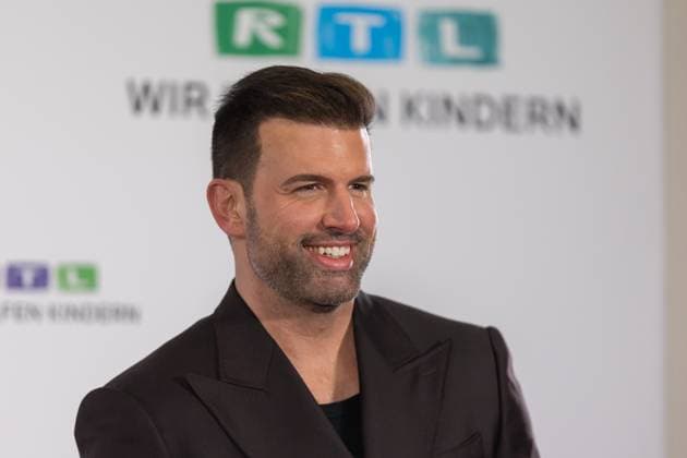 RTL Spendenmarathon in Köln, 21.11.2025. Jay Khan - Der 30. RTL-Spendenmarathon läuft derzeit in den EMG-Studios in Köln-Hürth. Zum Jubiläum wird erstmals 30 Stunden lang gesendet. Prominente Unterstützer nehmen live am Spendentelefon Spenden für Kinder in Not entgegen. Köln Hürth Nordrhein-Westfalen Deutschland Copyright: xBonn.digitalx