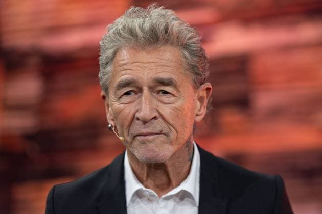 RTL Spendenmarathon in Köln, 21.11.2025. Musik Legende Peter MAFFAY - Der 30. RTL-Spendenmarathon läuft derzeit in den EMG-Studios in Köln-Hürth. Zum Jubiläum wird erstmals 30 Stunden lang gesendet. Prominente Unterstützer nehmen live am Spendentelefon Spenden für Kinder in Not entgegen. Köln Hürth Nordrhein-Westfalen Deutschland Copyright: xBonn.digitalx