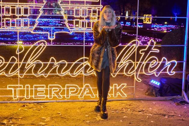 Annemarie Eilfeld - Eröffnung von Weihnachten im Tierpark Friedrichsfelde 2025 am 21.11.2025 in Berlin. Weihnachten im Tierpark Friedrichsfelde