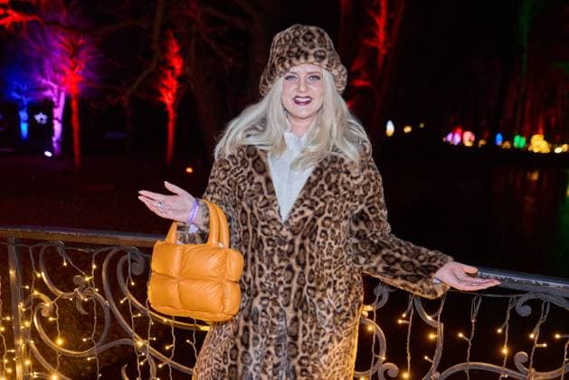 Sarah Knappik - Eröffnung von Weihnachten im Tierpark Friedrichsfelde 2025 am 21.11.2025 in Berlin. Weihnachten im Tierpark Friedrichsfelde