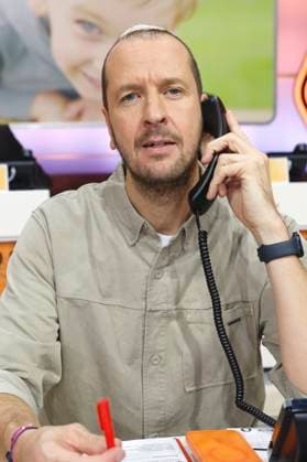 Pascal Hens beim 30. RTL-Spendenmarathon 2025 im Studio 8 der EMG Studios. Hürth, 21.11.2025