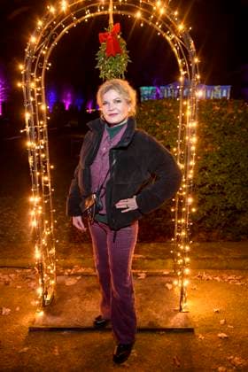 abb- Eva Imhof Wetter Moderatorin zu Gast bei der Premiere Weihnachten im Tierpark mit Promis am 21.11.2025 in Berlin Berlin Deutschland