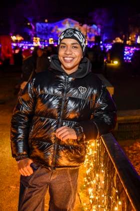 abb- Jerome Weinert zu Gast bei der Premiere Weihnachten im Tierpark mit Promis am 21.11.2025 in Berlin Berlin Deutschland