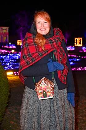 Enie van de Meiklokjes bei der Eröffnung von Weihnachten im Tierpark 2025 am Schloss Friedrichsfelde im Tierpark Berlin. Berlin, 21.11.2025