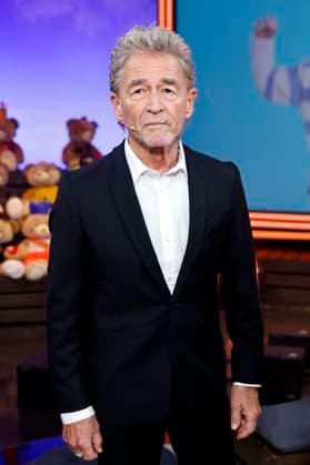 Sänger Peter Maffay beim 30. RTL-Spendenmarathon 2025im Studio 8 der EMG Studios. Hürth, 21.11.2025 NRW Deutschland Copyright: xChristophxHardtx