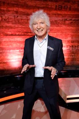 Sänger Peter Orloff beim 30. RTL-Spendenmarathon 2025im Studio 8 der EMG Studios. Hürth, 21.11.2025 NRW Deutschland Copyright: xChristophxHardtx