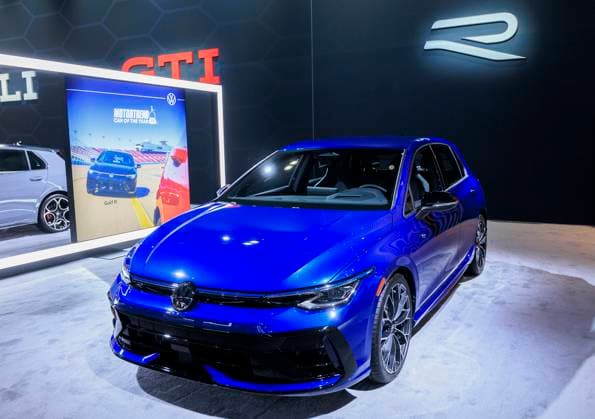 November 20, 2025, Los Angeles, California, USA: A Volkswagen R is exhibited at the 2025 Automobility LA on Thursday November 20, 2025 at the Los Angeles Convention Center in Los Angeles, California. JAVIER ROJAS PI Los Angeles USA - ZUMAp124 20251120_zaa_p124_159 Copyright: xJavierxRojasx