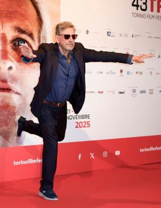 43 Turin Film Festival - Photocall TURIN, ITALY - NOVEMBER 22: Sergio Castellitto poses at the photocall of Stella della Mole Award during the 43rd Torino Film Festival 2025 at Teatro Regio on November 22, 2025 in Turin, Italy. Photo Marco Piovanotto Abacapress.com  Copyright: xPiovanottoxMarco ABACAx