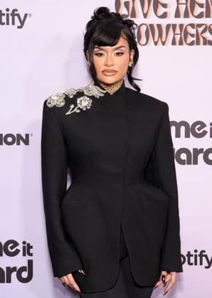 4th Annual Femme It Forward Give Her FlowHERS Gala at The Beverly Hilton Featuring: Kehlani Where: Los Angeles, California, United States When: 21 Nov 2025 Credit: Faye s Vision Cover Images EDITORIAL USE ONLY. NOT FOR USE BY NEWSPAPERS BASED IN THE UK. Copyright: xx coverimg55285859
