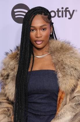 4th Annual Femme It Forward Give Her FlowHERS Gala at The Beverly Hilton Featuring: Dess Dior Where: Los Angeles, California, United States When: 21 Nov 2025 Credit: Faye s Vision Cover Images EDITORIAL USE ONLY. NOT FOR USE BY NEWSPAPERS BASED IN THE UK. Copyright: xx coverimg55285903