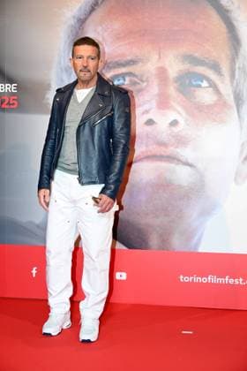 43rd Turin Film Festival 2025, Day 1 - Photocall. Pictured: Antonio Banderas  Copyright: xMaurizioxD Avanzox xipa-agency.netx xDxAvanzo xMangiarottix IPA_Agency_IPA68247114