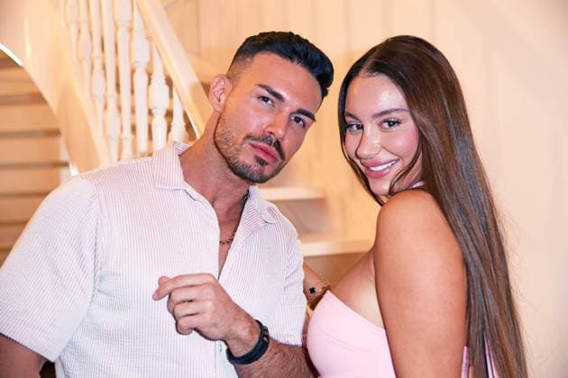 Farris Elghadi, Selin Kitmir (Temptation Island VIP) bei der Geburtstagsfeier zum 40. Geburtstag von Sebastian Franke (Die Frankes) in der Villa Franke in Mörfelden-Walldorf am 22.11.2025