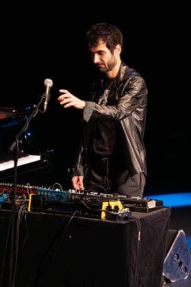 Tigran Hamasyan performs in Madrid, Spain - 22 Nov 2025 Armenian jazz pianist Tigran Hamasyan performs during the JAZZMADRID concert at the Fernanda Gómez Theatre in Madrid. Madrid Spain Copyright: xAtilanoxGarciax xSOPAxImagesx photo01188