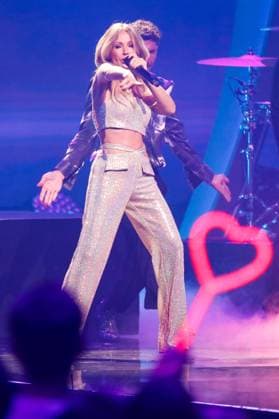 Die Giovanni Zarrella Show aus Offenburg Offenburg, 22.11.2025 Michelle bei der Die Giovanni Zarrella Show Live aus der Baden-Arena in Offenburg Baden-Würtenberg Copyright: xMatthiasxGränzdörferx