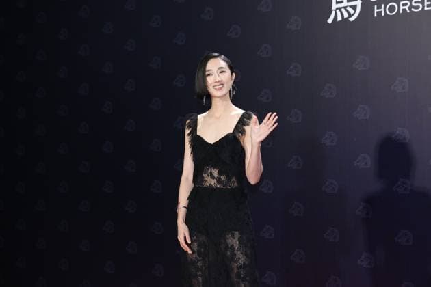 62nd Golden Horse Awards in Taipei TAIPEI, CHINA - NOVEMBER 22, 2025 - Taiwanese actress Kwai Lun Mei on the red carpet of the 62nd Golden Horse Awards in Taipei, China on November 22, 2025. Taipei Taiwan China  Copyright: xCFOTOx i1763907107283