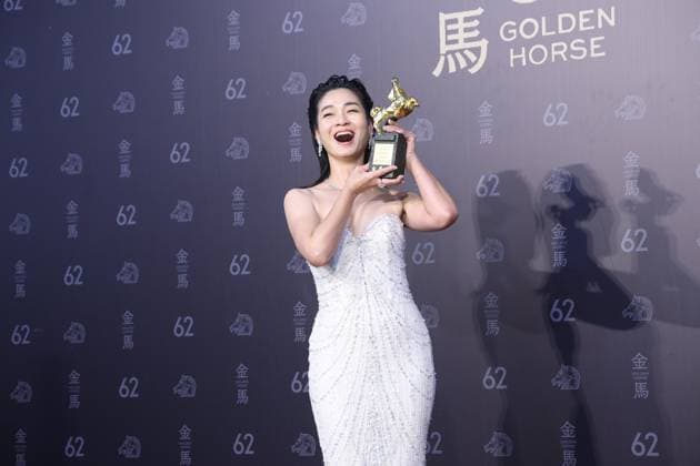62nd Golden Horse Awards in Taipei TAIPEI, CHINA - NOVEMBER 22, 2025 - Vera Chen won the Best Supporting Actress award at the 62nd Golden Horse Awards in Taipei, China on November 22, 2025. Taipei Taiwan China  Copyright: xCFOTOx i1763909845477