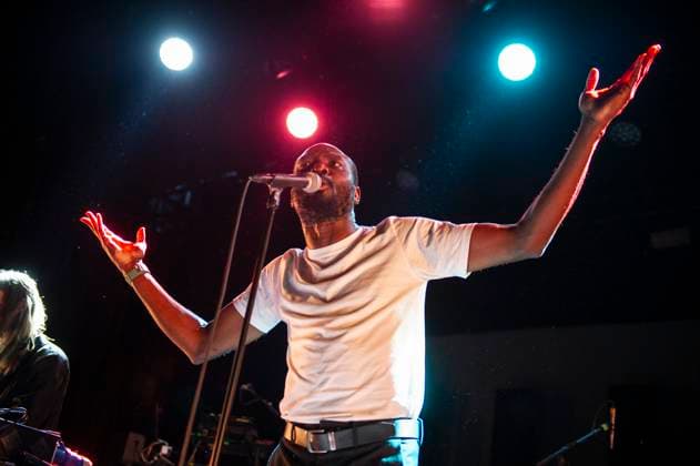 Joshua Idehen at Eventim Apollo Joshua Idehen performs at Eventim Apollo in London on 22nd November 2025, supporting Baxter Dury., Credit:Zoran Veselinovic Avalon UK, London, Eventim Apollo  Copyright: xZoranxVeselinovicx xAvalonx 1054074145