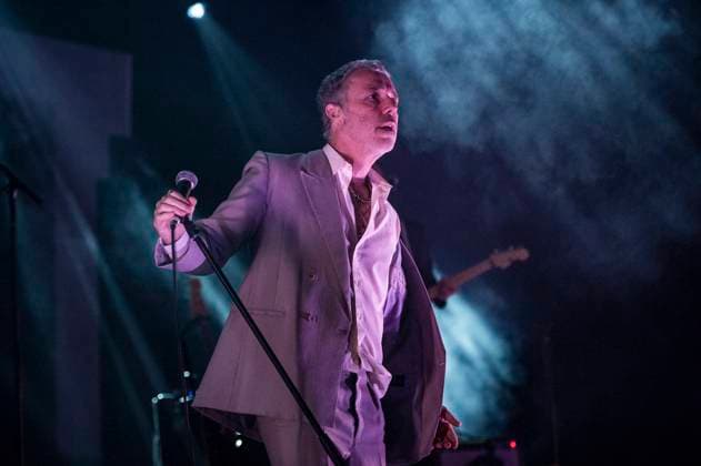 Baxter Dury at Eventim Apollo Baxter Dury performs at Eventim Apollo in London on 22nd November 2025., Credit:Zoran Veselinovic Avalon UK, London, Eventim Apollo  Copyright: xZoranxVeselinovicx xAvalonx 1054060602