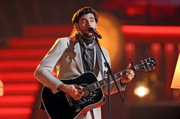 ZDF - Die Giovanni Zarrella Show . Sänger Alvaro Soler während der ZDF - Unterhaltungssendung Die Giovanni Zarrella Show am 22.11.2025 in der Messehalle Offenburg. 20251122SBK0059