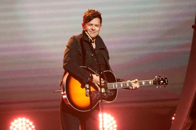 Michael Patrick Kelly in der ZDF-Musikshow Die Giovanni Zarrella Show live aus der Messe Offenburg. Offenburg, 22.11.2025