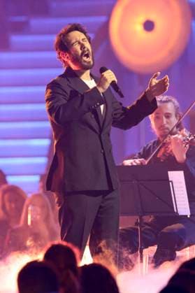 Josh Groban in der ZDF-Musikshow Die Giovanni Zarrella Show live aus der Messe Offenburg. Offenburg, 22.11.2025