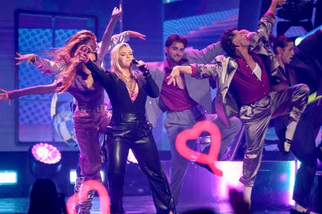 Beatrice Egli in der ZDF-Musikshow Die Giovanni Zarrella Show live aus der Messe Offenburg. Offenburg, 22.11.2025