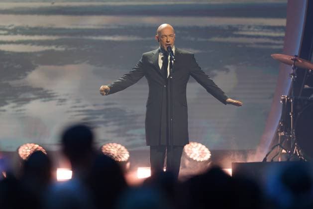 Die Giovanni Zarrella Show - Wir sagen Dankeschön Der Graf (Sänger der deutschen Musikgruppe Unheilig). Die Giovanni Zarrella Show. ZDF-Live Sendung vom 22.11.2025 in der Baden-Arena Offenburg unter dem Motto Wir sagen Dankeschön. Offenburg, Baden-Württemberg, Deutschland.